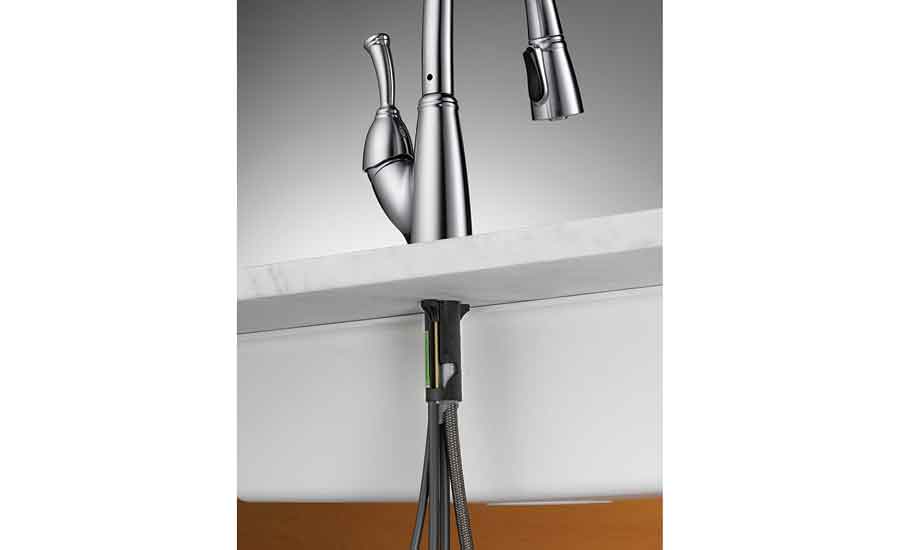 Above-deck mounting assembly faucet from Delta Faucet